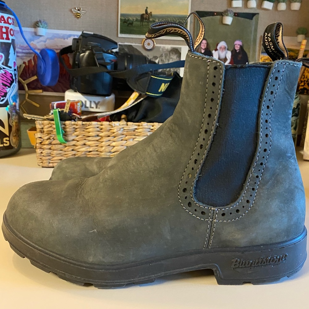 Blundstones